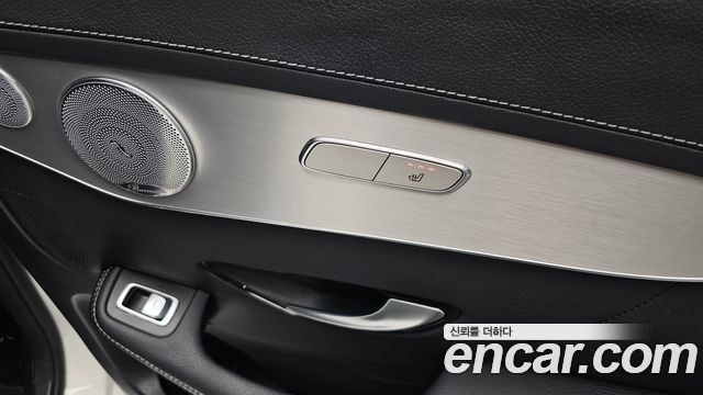 Mercedes-Benz GLC-Class 2019 — photo 27