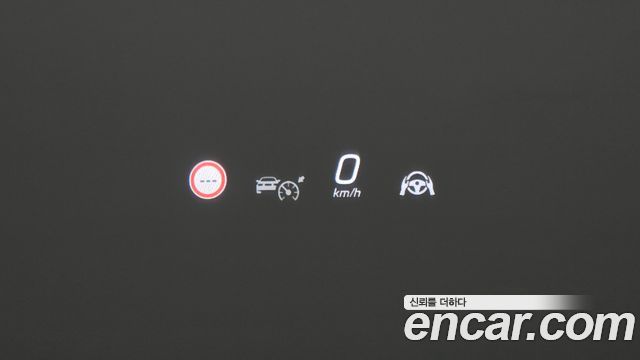 Mercedes-Benz E-Class 2024 — photo 13