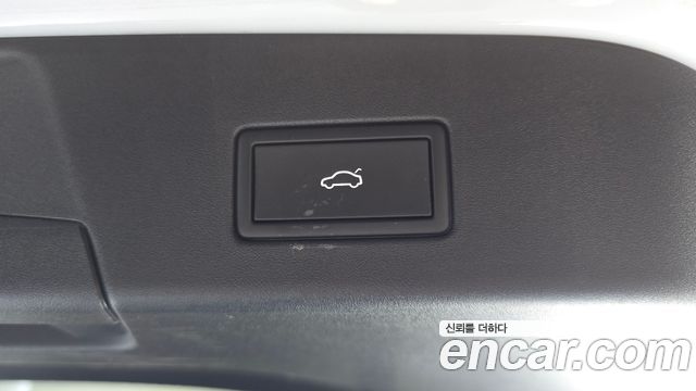 Volkswagen ID.4 2023 — photo 24
