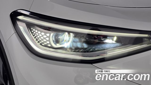 Volkswagen ID.4 2023 — photo 8