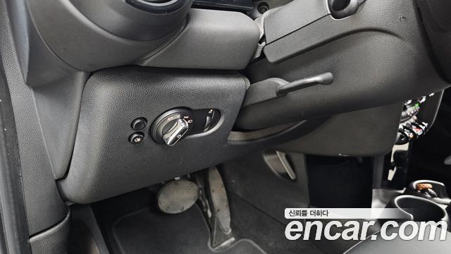 Mini Cooper 2022 — photo 23