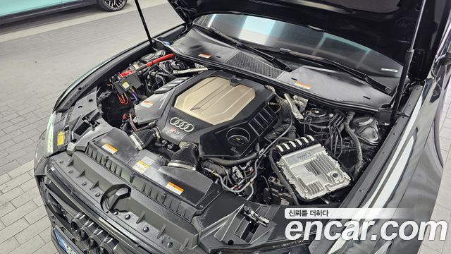 Audi RS6 2025 — photo 6
