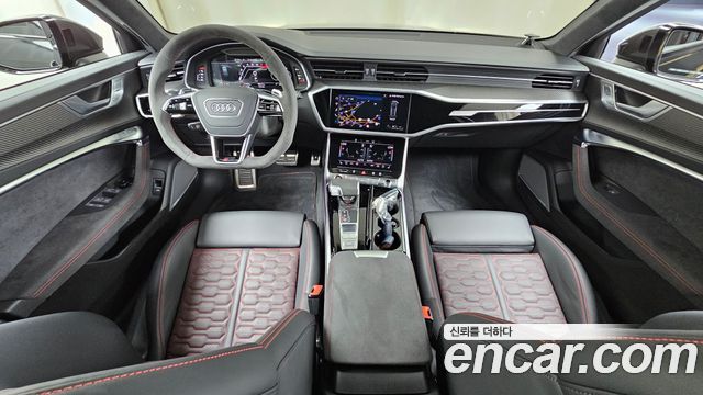 Audi RS6 2025 — photo 10