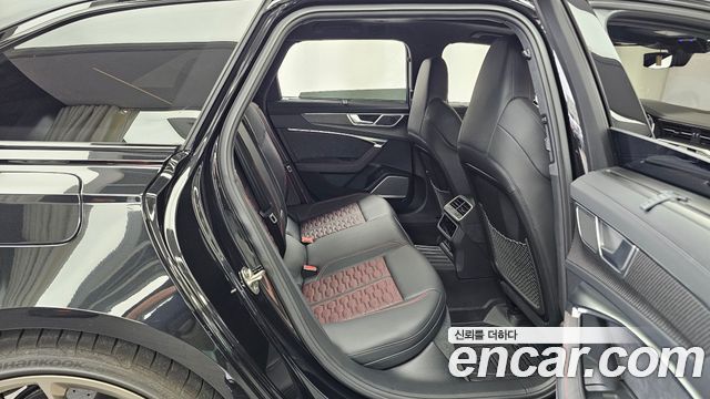 Audi RS6 2025 — photo 18