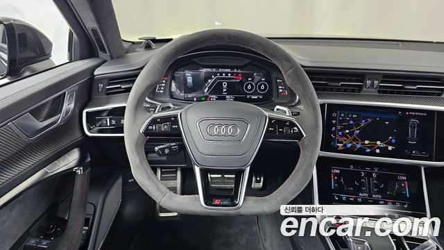 Audi RS6 2025 — photo 19