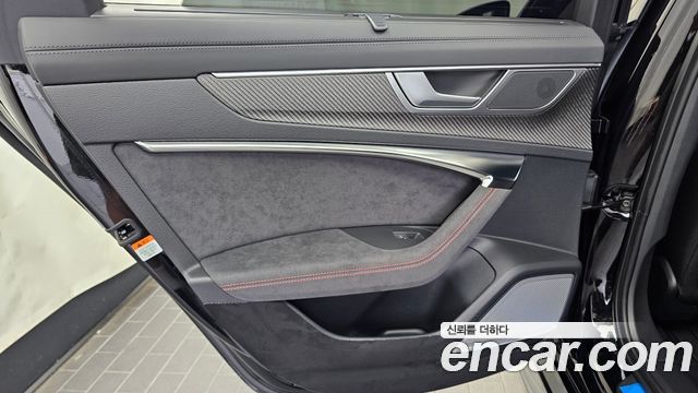 Audi RS6 2025 — photo 15