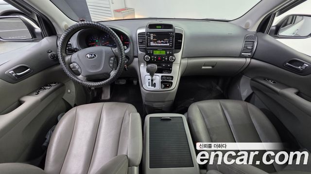 Kia Canival 2014 — photo 7