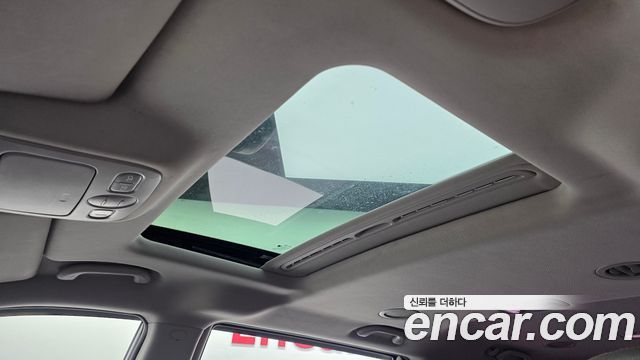 Kia Canival 2014 — photo 16