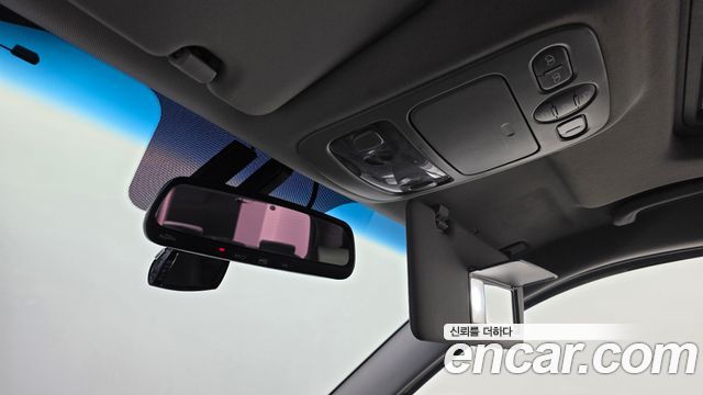 Kia Canival 2014 — photo 18