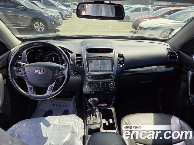 Kia Sorento 2013 — photo 8
