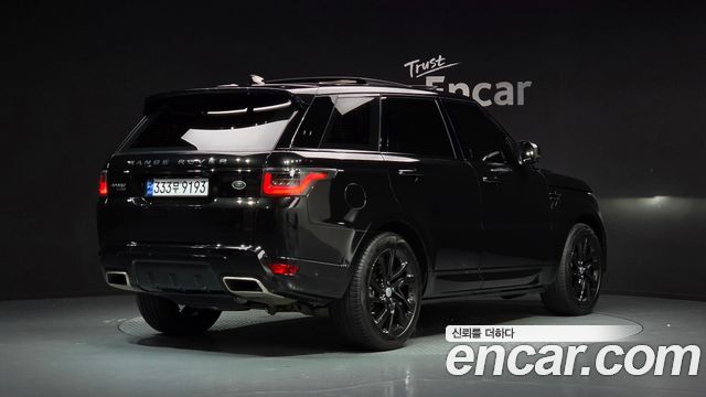 Land Rover Range Rover Sport 2019 — photo 2