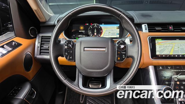 Land Rover Range Rover Sport 2019 — photo 12