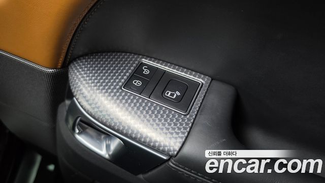 Land Rover Range Rover Sport 2019 — photo 13