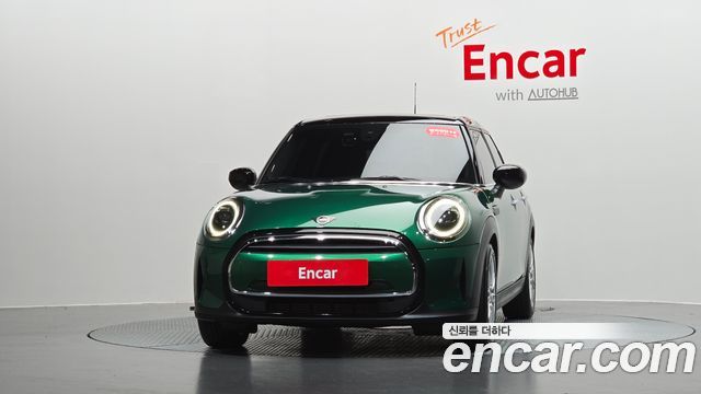 Mini Cooper 2022 — photo 3