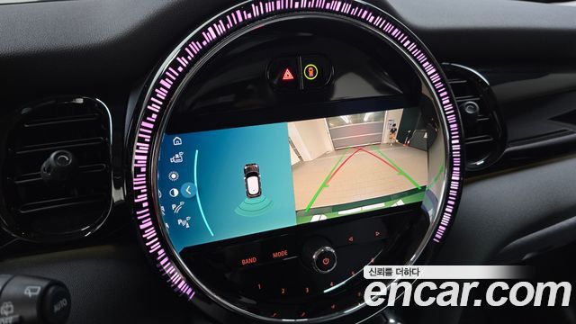 Mini Cooper 2022 — photo 20
