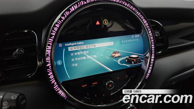 Mini Cooper 2022 — photo 22