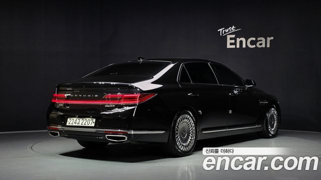 Genesis G90 2019 — photo 2