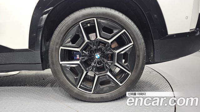 BMW XM 2023 — photo 7