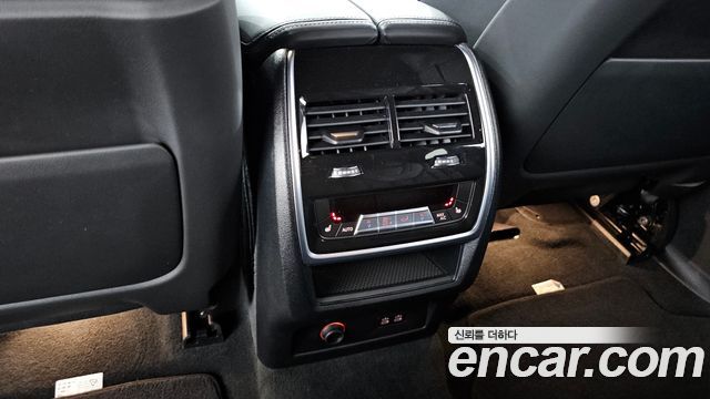 BMW XM 2023 — photo 30