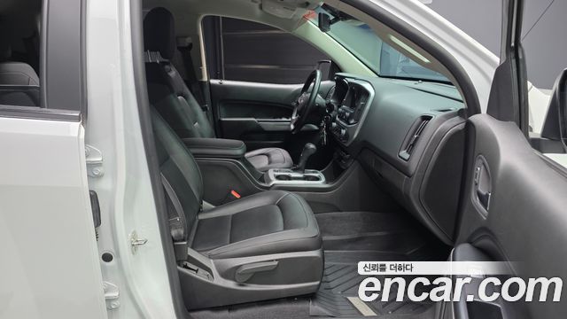 Chevrolet Korea Colorado 2021 — photo 17