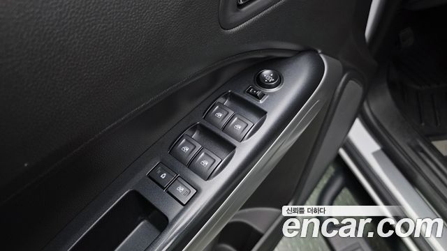 Chevrolet Korea Colorado 2021 — photo 24