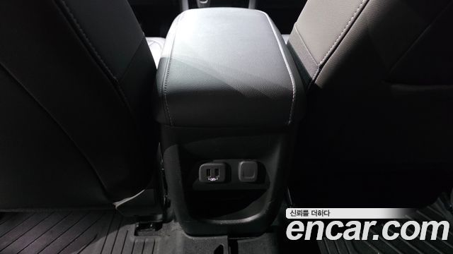 Chevrolet Korea Colorado 2021 — photo 29