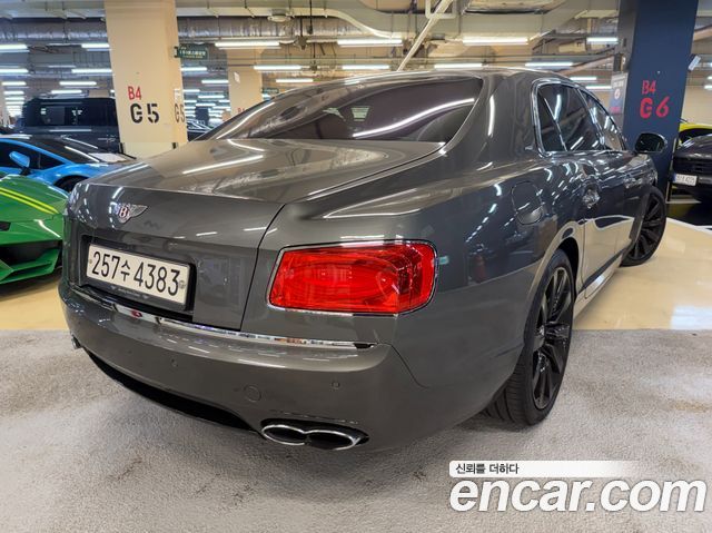 Bentley Flying Spur 2018 — photo 7