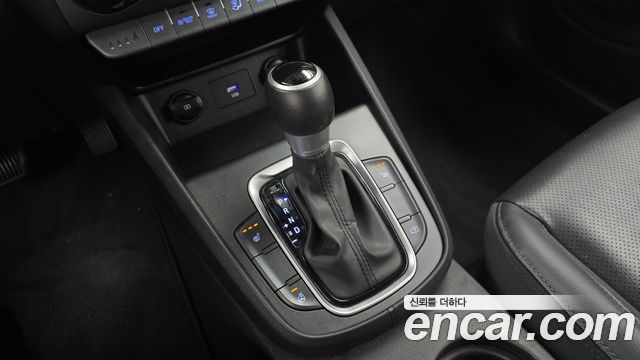 Hyundai Kona 2021 — photo 9