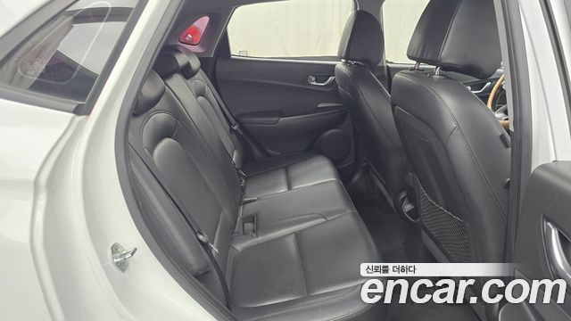 Hyundai Kona 2021 — photo 11