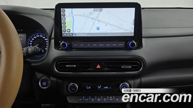 Hyundai Kona 2021 — photo 13