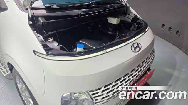 Hyundai Staria 2024 — photo 6