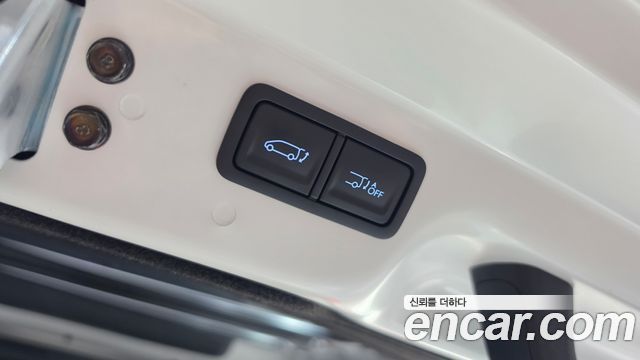 Hyundai Staria 2024 — photo 21