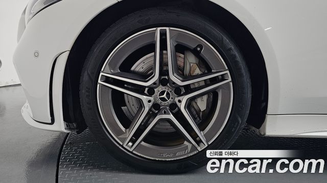 Mercedes-Benz CLS-Class 2020 — photo 5