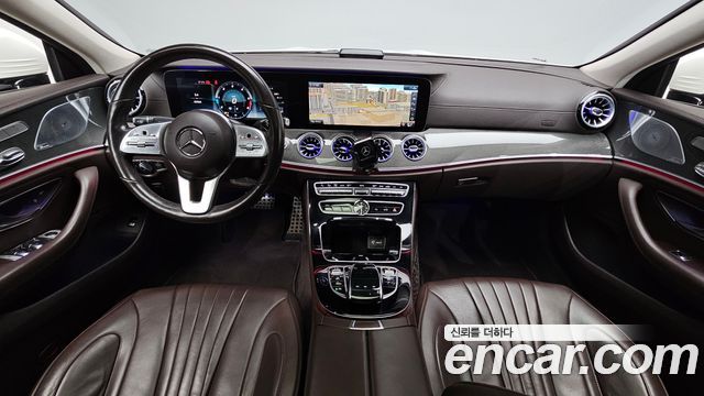 Mercedes-Benz CLS-Class 2020 — photo 10