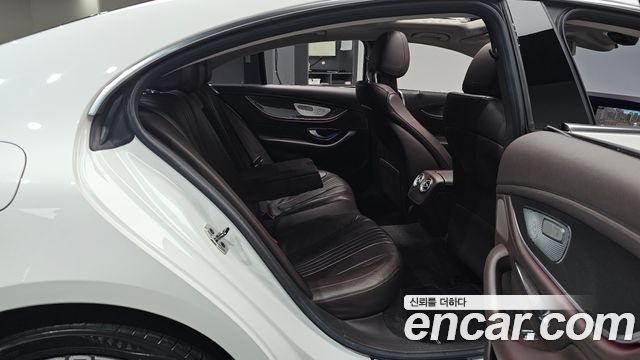 Mercedes-Benz CLS-Class 2020 — photo 18