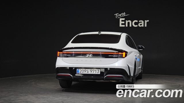 Hyundai Sonata 2024 — photo 4