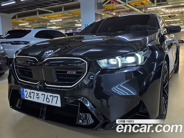 BMW M5 2025 — photo 1