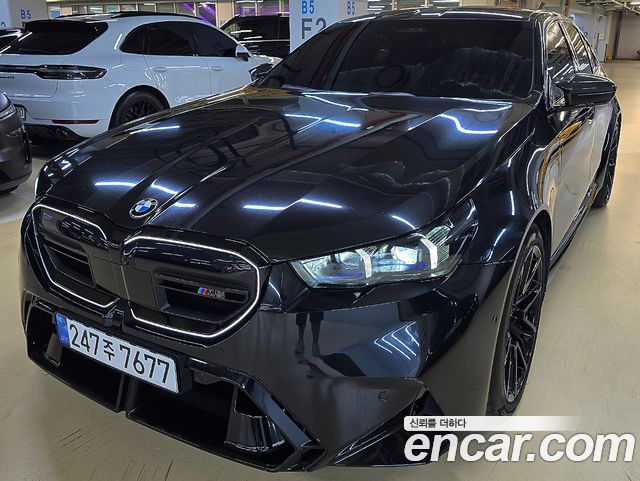 BMW M5 2025 — photo 2