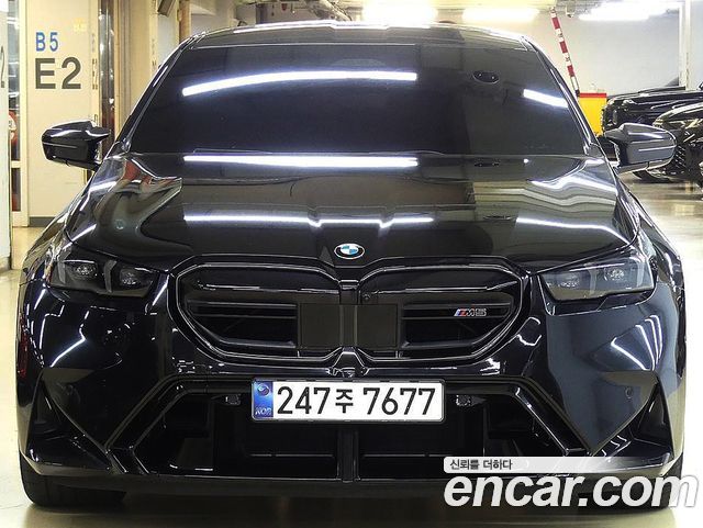 BMW M5 2025 — photo 6