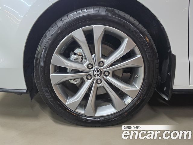 Toyota Sienna 2025 — photo 5