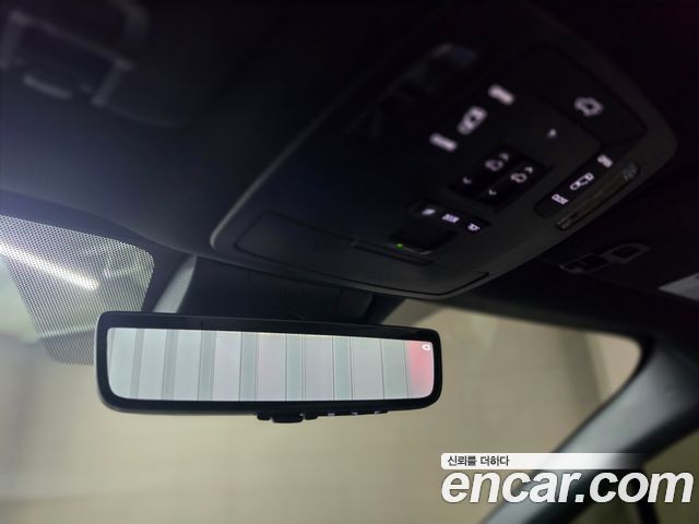 Toyota Sienna 2025 — photo 18