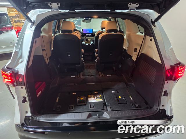 Toyota Sienna 2025 — photo 20