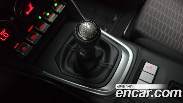 Toyota 86 2024 — photo 12
