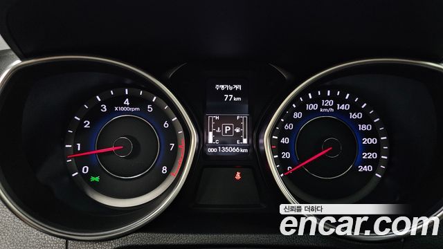 Hyundai AVANTE 2015 — photo 11