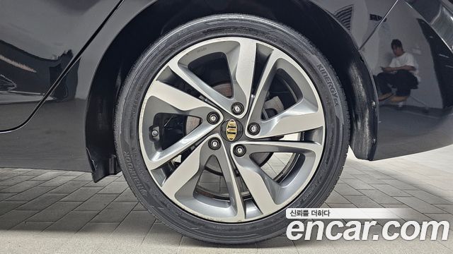 Hyundai AVANTE 2015 — photo 7