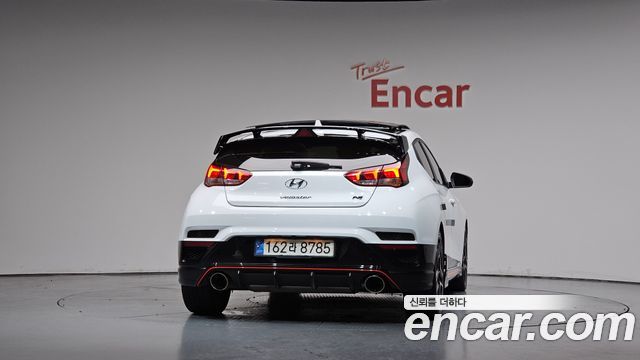 Hyundai Veloster 2022 — photo 4