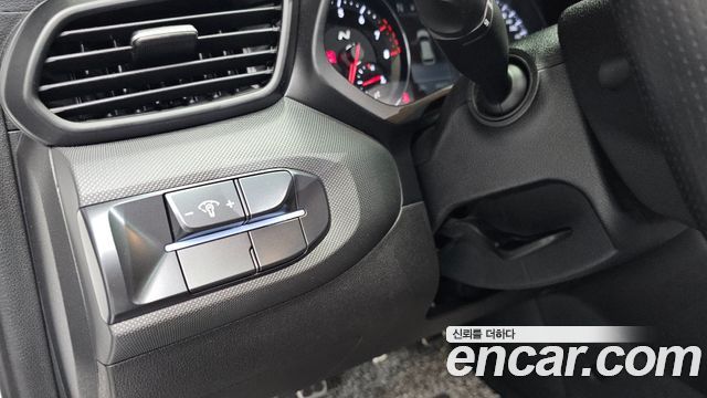 Hyundai Veloster 2022 — photo 22