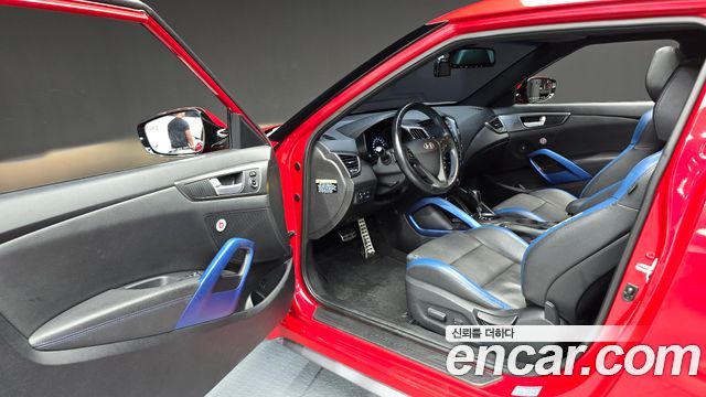 Hyundai Veloster 2016 — photo 13