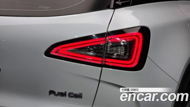 Hyundai Nexo 2023 — photo 9