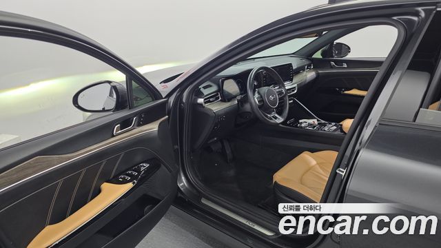 Kia K5 2021 — photo 13